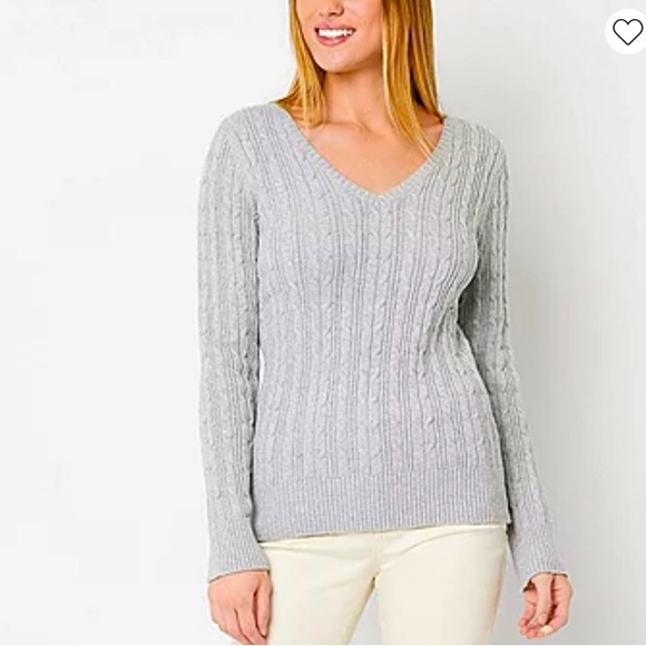 NWOT St. John’s Bay Women’s V Neck Long Sleeve Gray Pullover Sweater Size XS/S - Picture 1 of 2